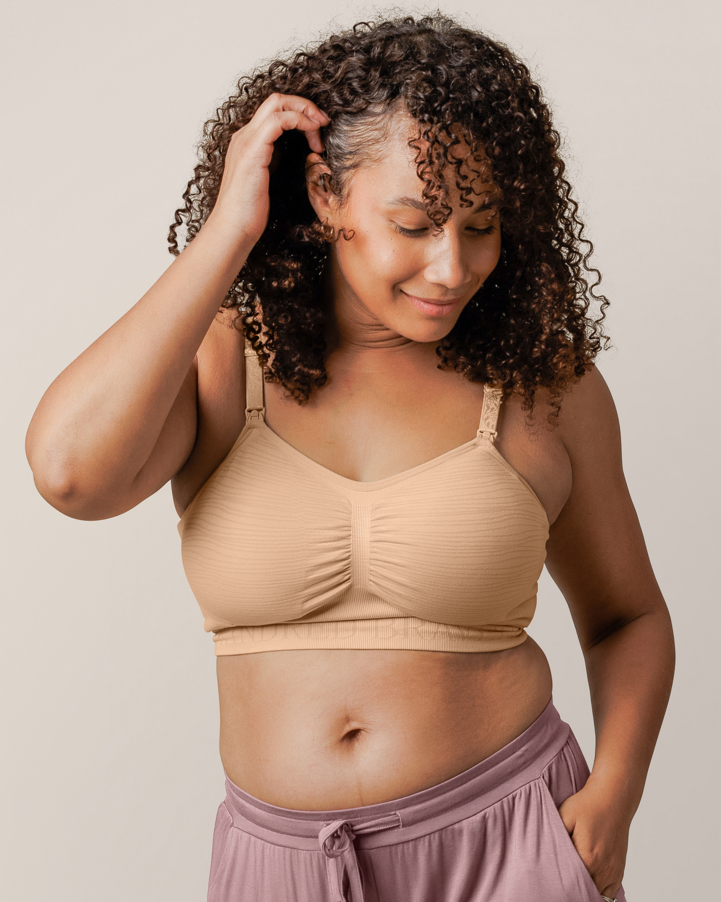 Sublime® Hands-Free Pumping & Nursing Bra | Beige