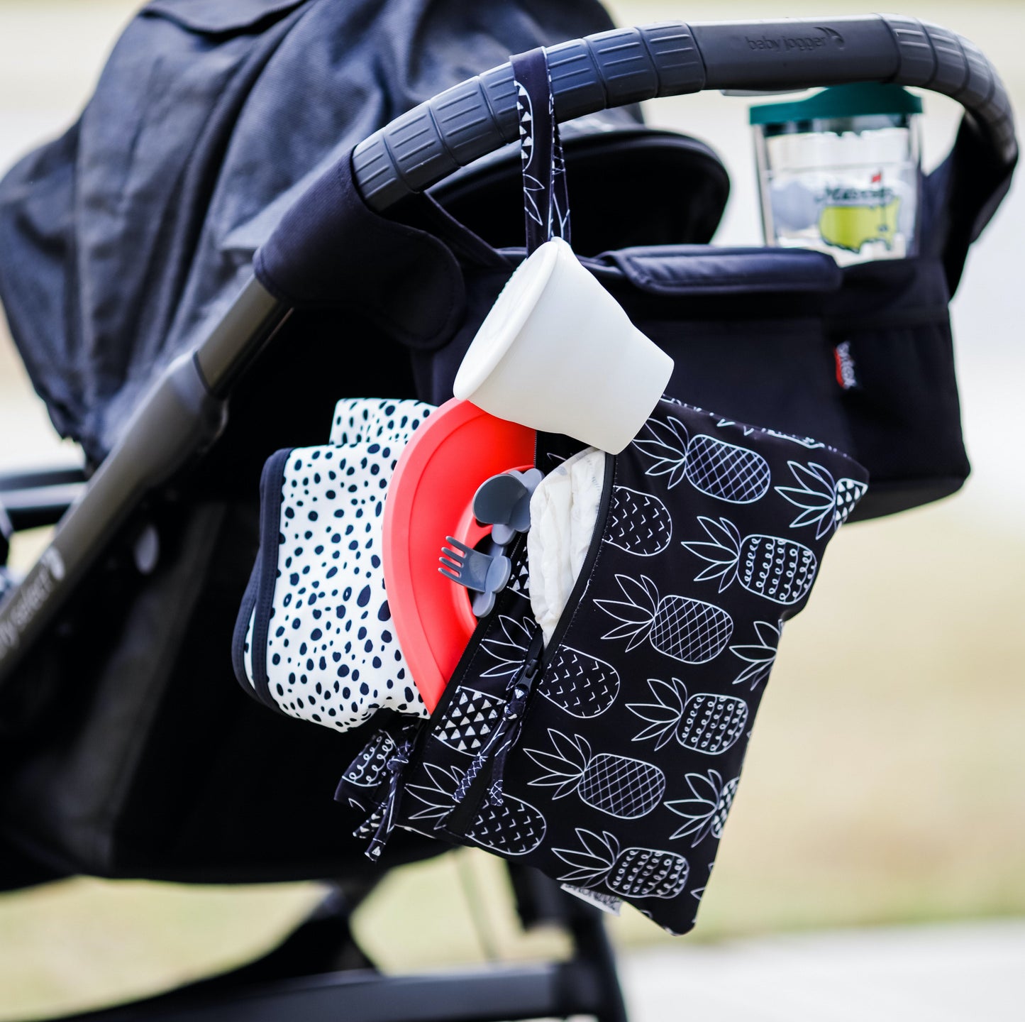 Pineapple Monochrome - Waterproof Wet Bag (For mealtime, on-the-go, and more!)