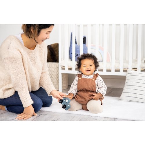 Your little baby girl or baby boy will love playing, racing and revving with this adorable wooden car push toy by Pearhead!
• Includes one wooden, muted blue toy ca