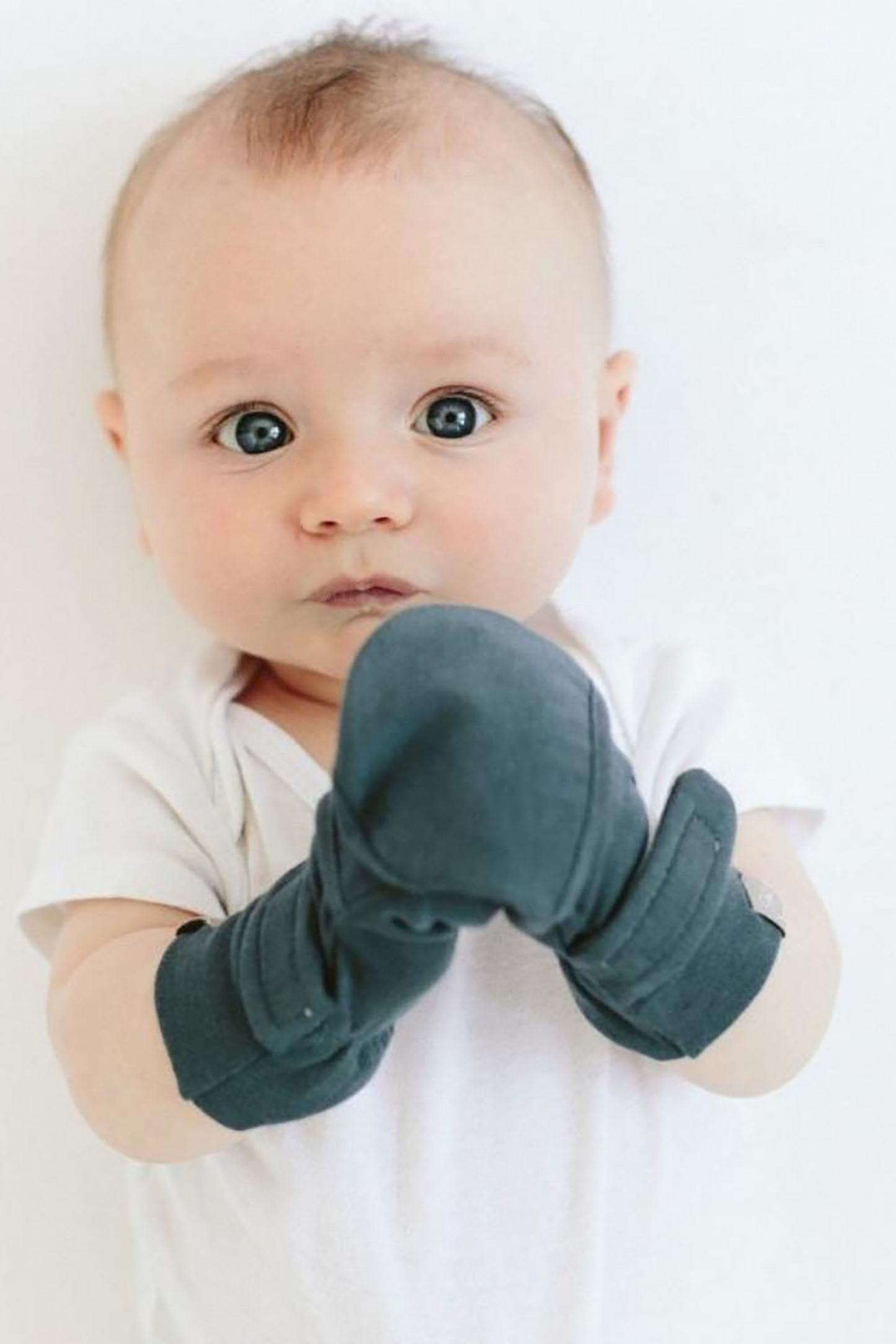Mitts | Midnight