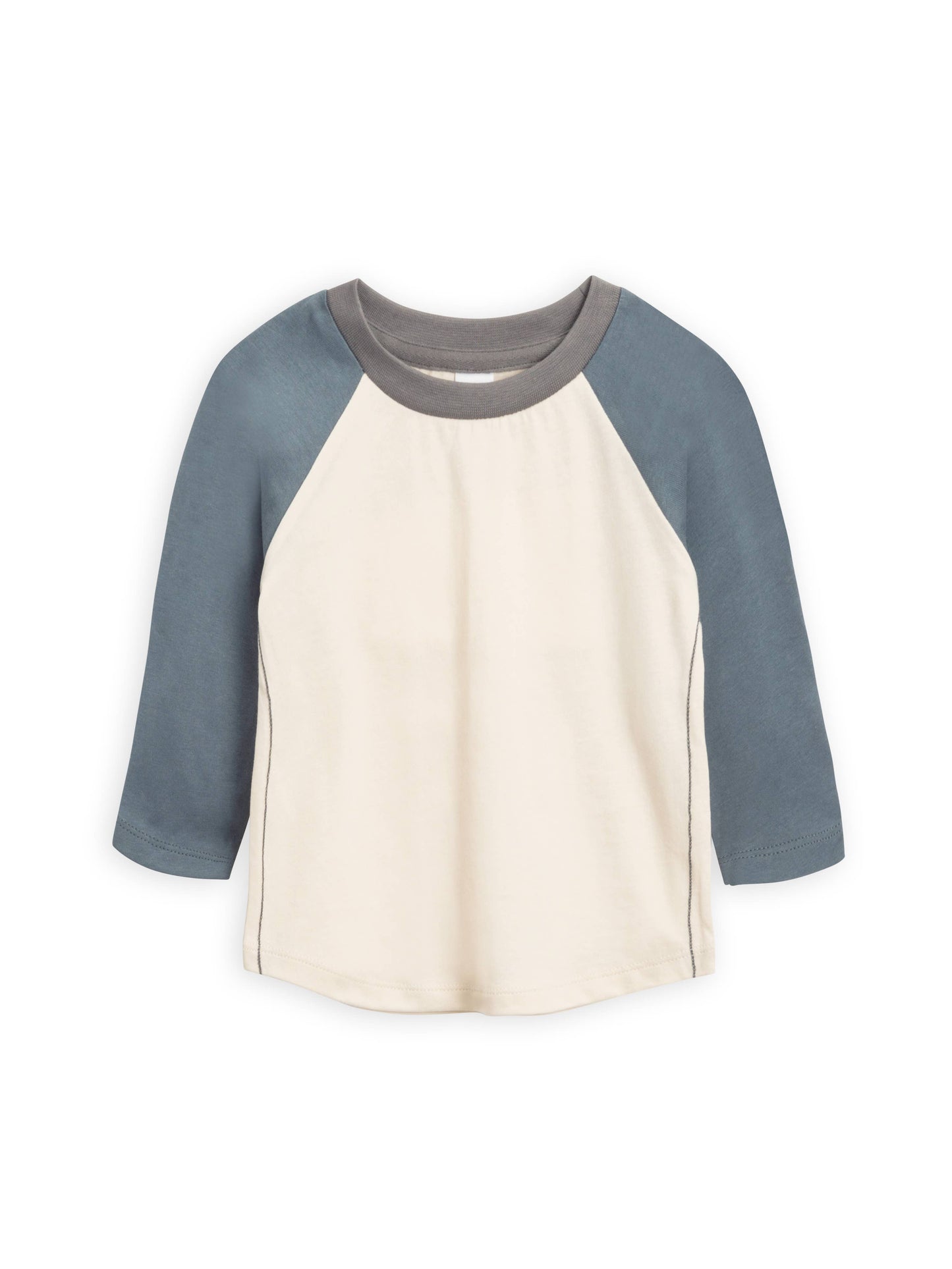 Our organic Baseball Tee is a comfy, classic top that looks great at home or on the field. It’s made with ultra-soft and lightweight organic cotton for breathable, a