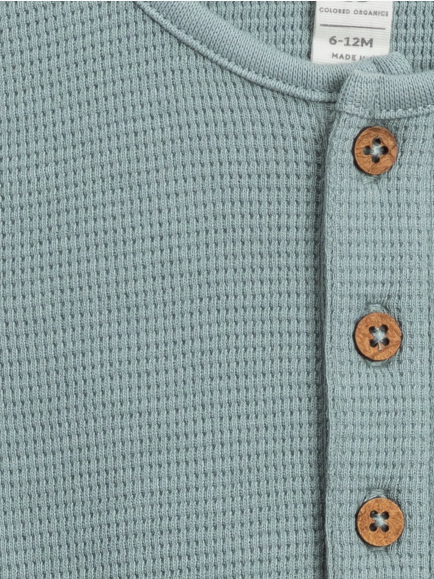 Our Wade Romper is made from 100% organic waffled cotton, and has eco-friendly coconut buttons and nickel-free snaps to make getting dressed effortless. Made of 100%