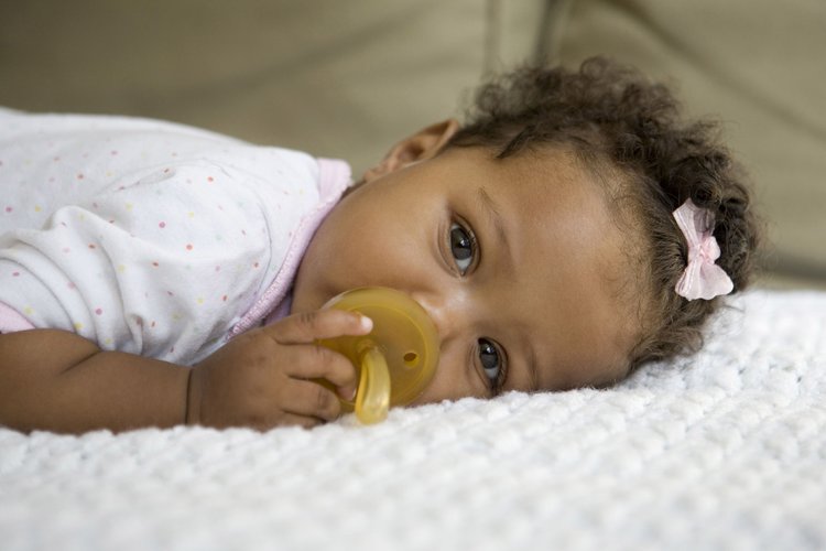 Made from pure, all-natural latex rubber from the Hevea Brasiliense tree, Natursutten pacifiers are softer than silicone and are extremely hygienic because they are