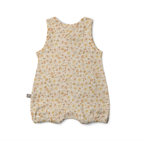 The Goumi piece everyone’s been asking for. Our romper is the coziest day wear for your babes. Perfect for warm weather play and cozy enough for sleep. Plus it looks
