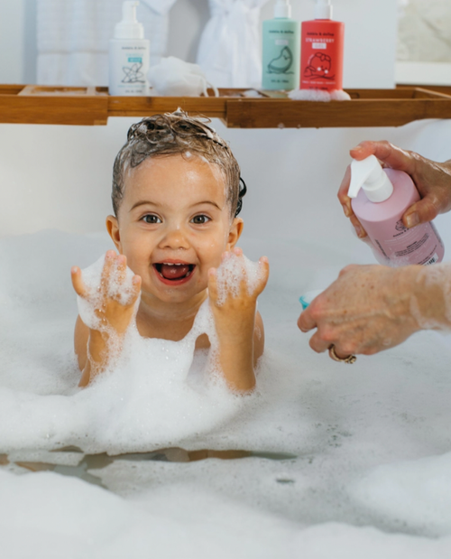 10oz | 296mL
Immerse yourself in a lush tropical oasis with Dabble & Dollop's Coconut 3-in-1 Shampoo, Body Wash, and Bubble Bath. Our premium, plant-based formul