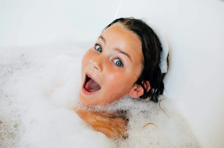 Set of 12
Discover Dabble & Dollop Bath Bombs - Original Scents, the perfect bath bombs for kids that add a touch of excitement and imagination to bath time. Our