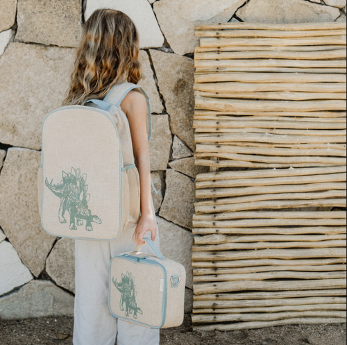 SPACIOUS, EASILY WASHED AND MADE-TO-LAST, OUR GRADE SCHOOL BACKPACK IS DESIGNED TO MAKE A STATEMENT!
Inspired by times long ago, the powerful, plant-eating Stegosaur