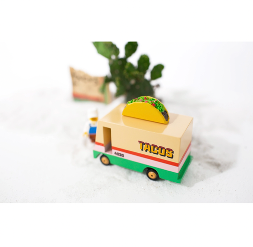 Our taco truck was inspired by the trailblazing spirit of the very first food trucks. Designed with true SoCal vibes in mind, it has fun and feisty coats of paint, s