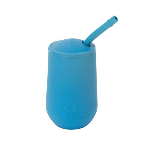 Learning to drink from a straw is an important developmental milestone that develops lip rounding and promotes speech development. The ezpz Happy Cup + Straw System