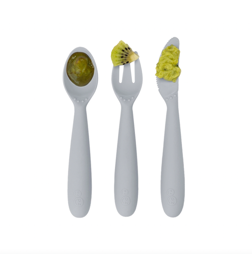Learning self-feeding skills with utensils is an important developmental milestone. The ezpz Happy Utensils are designed to help older toddlers / preschoo