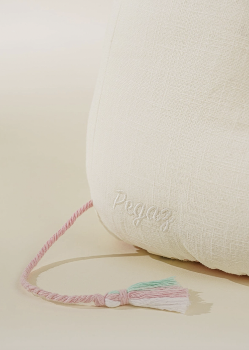 Colorful and friendly, our beautiful unicorn PEGAZ loves stories and sleep overs! PEGAZ lives off of hugs and kisses, so it's really not high maintenance at all.
Mad