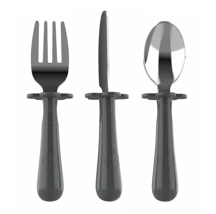 Our 3-piece utensils set is ergonomically designed to safely nurture independence in little ones ready to meet their next self-feeding developmental milestone. U