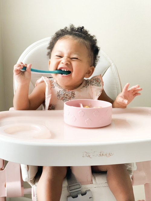 Our suction divided bowls are designed to provide parents with a compact option optimized for young eaters - the perfect companion for you baby led weaning journey