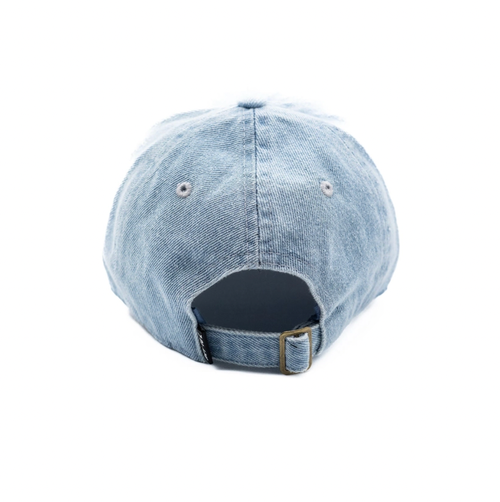Toddler Size (1-4 Years): 21”
Denim hat with sewn-on terry star. Adjustable back with metal closure.