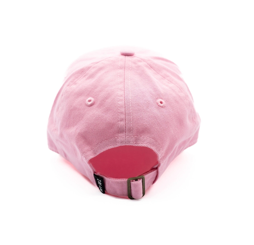 Toddler Size (1-4 Years): 21”
Denim hat with sewn-on terry star. Adjustable back with metal closure.