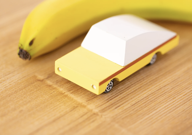 Our most apeeling Candycar yet, meet B.Nana! This cute Banana colored Candycar will have you craving some Banana Bread, a Banana Split maybe even Banana pudding?
Mat