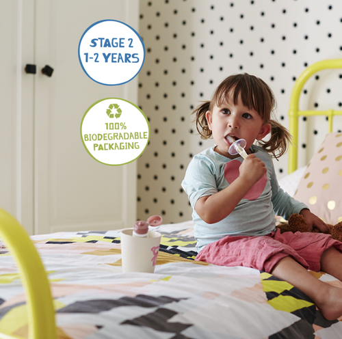 Soft silicone bristles, gentle on tiny teeth and sensitive gums, 100% medical grade silicone, BPA and PVC free. Ideal for babies/children before side/rear teeth ha