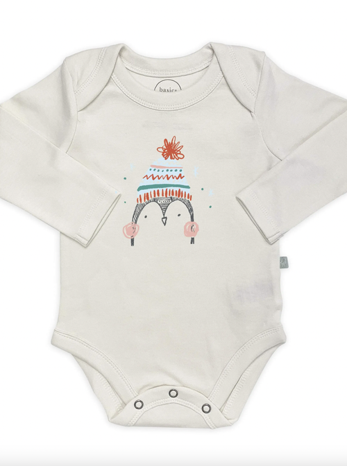A festive little penguin adorns this perfect winter bodysuit for baby. This design is great any day of the week—for a shopping outing with mom, hanging out with fri