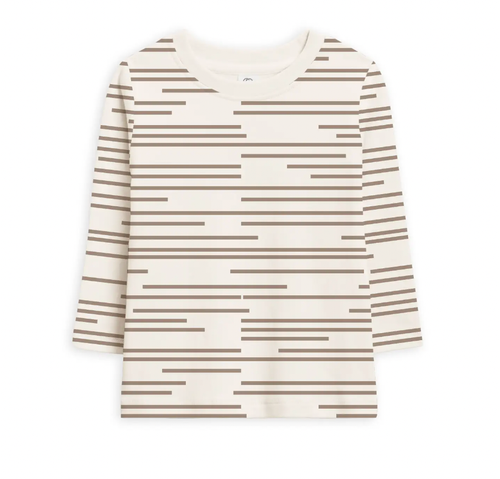 With clean lines and set-in sleeve details, the Turk Long Sleeve pairs seamlessly with your favorite bottoms, both tucked and untucked. This super-soft tee is a c