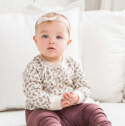 Our Portland Pullover is a super-soft wardrobe must-have! This lightweight pullover top is great for mixing and matching with our joggers to create an adorable and o