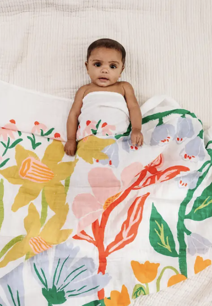 -47x47 inches
-Made of 100% cotton muslin, which only gets softer with time
-Lightweight and breathable
-Machine washable.