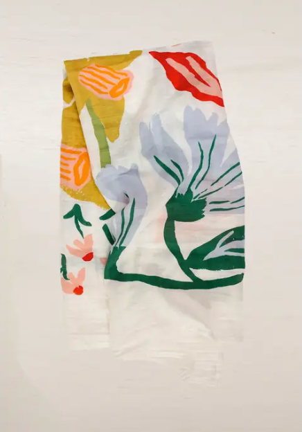 -47x47 inches
-Made of 100% cotton muslin, which only gets softer with time
-Lightweight and breathable
-Machine washable.
