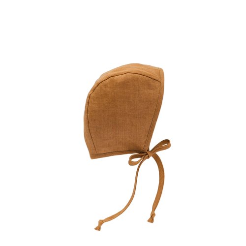 With notes of sand and sun, or falling leaves and apple cider, Rust is a year round necessity. Why you'll love our brimless bonnets:
Why you'll love our brimles