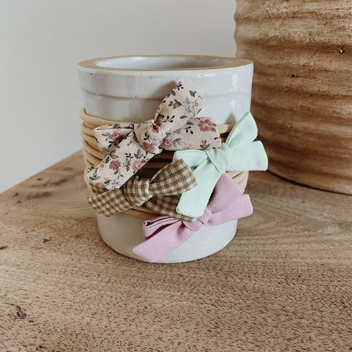 The perfect hair accessory for your precious little girl in our limited edition purple orchid color!
Due to the nature of how our Limited Edition fabrics are purchas