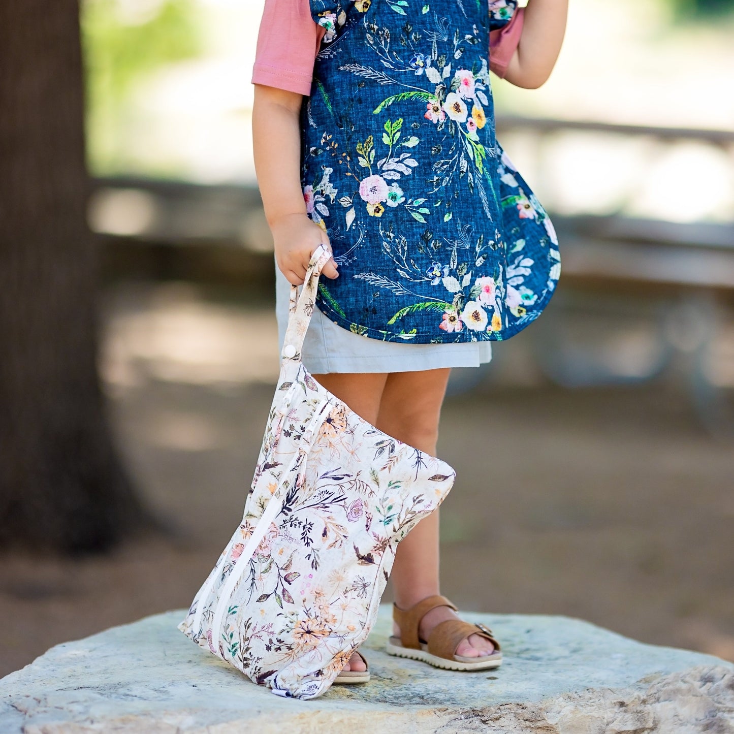 Delilah Floral - Waterproof Wet Bag (For mealtime, on-the-go, and more!)