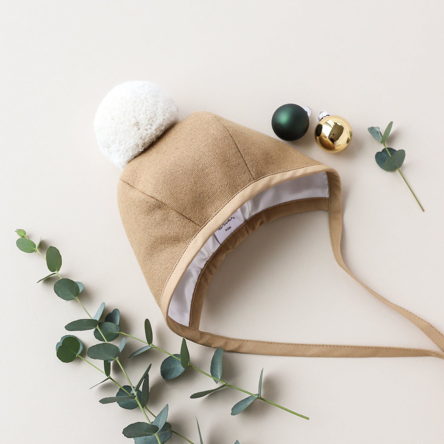 Camel Pom Bonnet