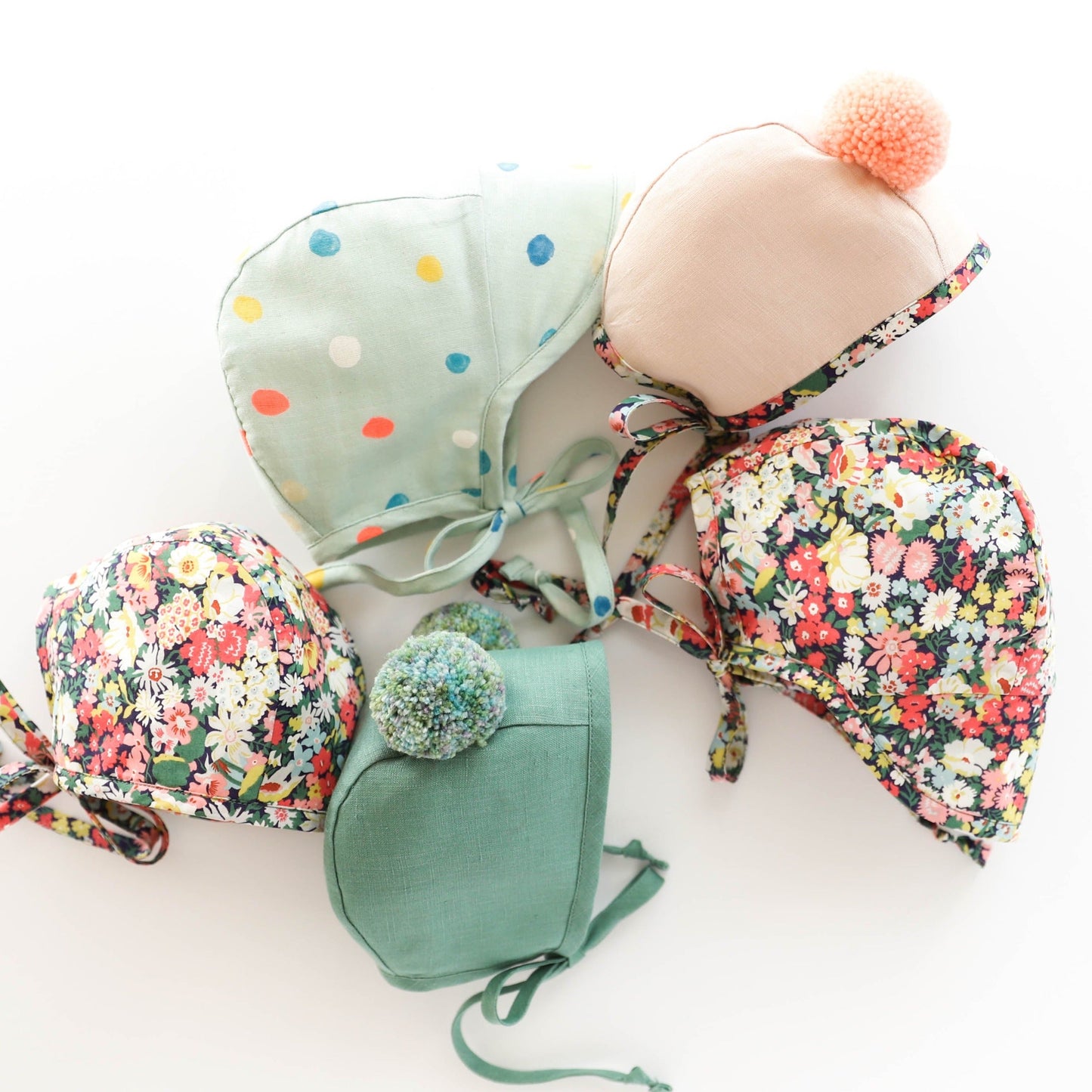 Brimmed Wild Poppy Bonnet Cotton-Lined Made with Liberty® Fabric