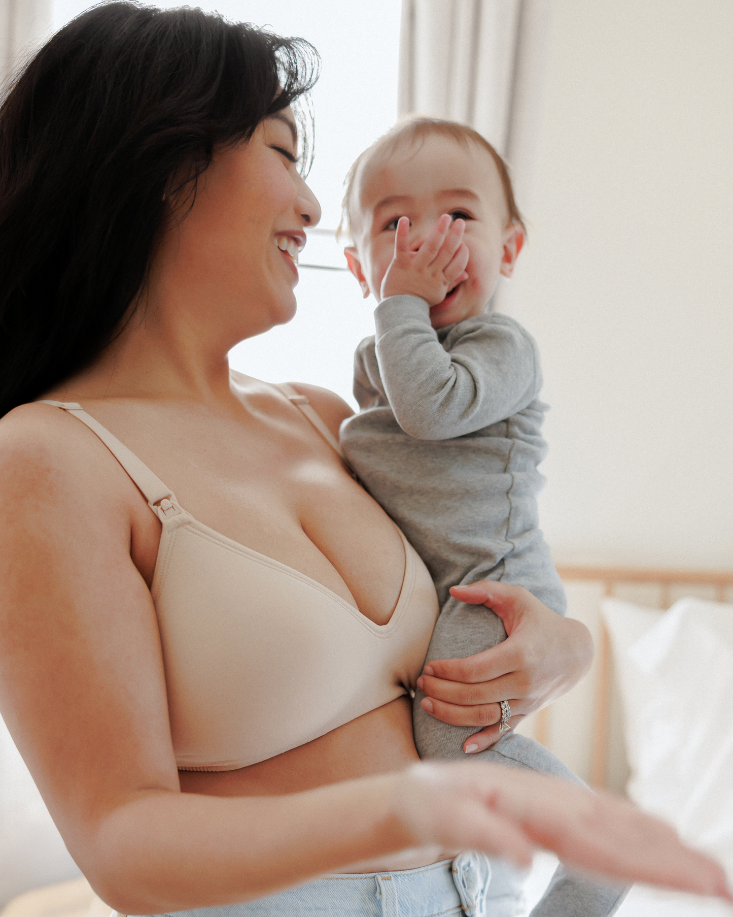 Signature Sublime® Contour Maternity & Nursing Bra | Beige
