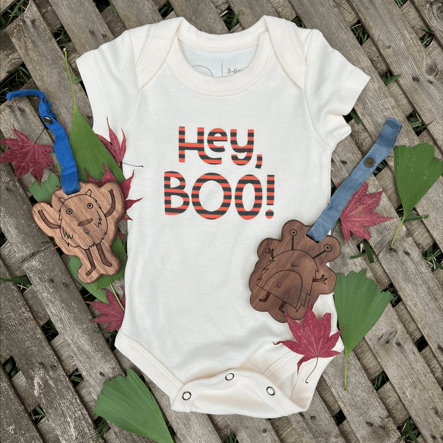 graphic bodysuit | hey boo