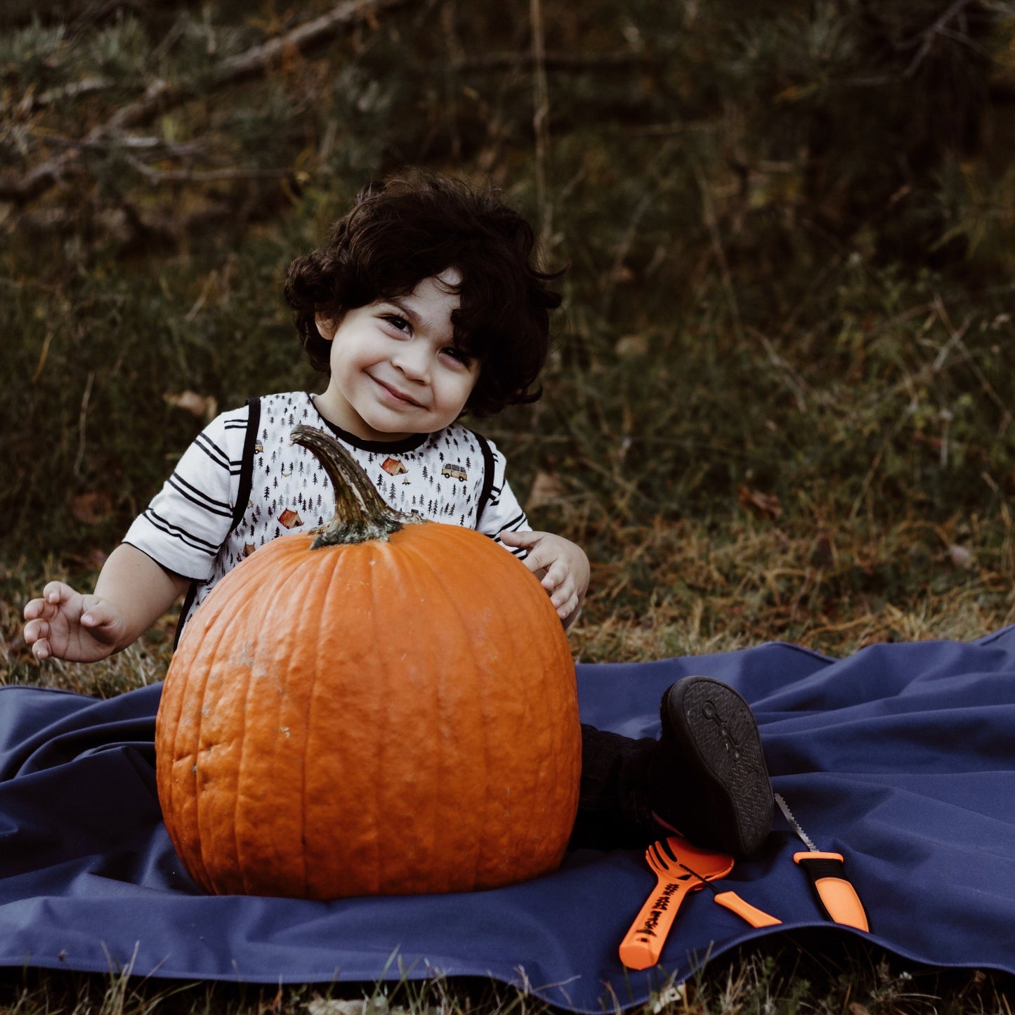 Solid Navy Minimalist Splash Mat - A Waterproof Catch-All for Highchair Spills and More!