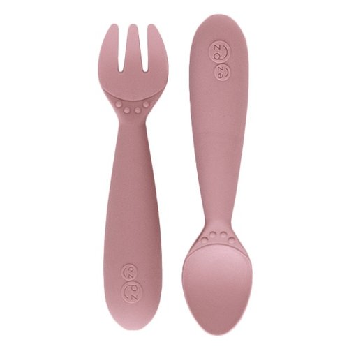 Learning to self-feed is an important developmental milestone, and the ezpz Mini Utensils are designed to help toddler learn how to eat with a spoon (scooping) and