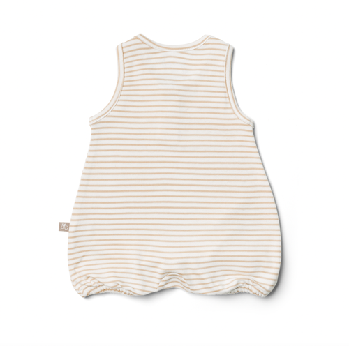 The Goumi piece everyone’s been asking for. Our romper is the coziest day wear for your babes. Perfect for warm weather play and cozy enough for sleep. Plus it looks