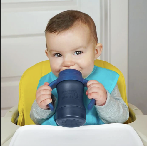 
Plant-plastic and silicone help avoid harmful chemicals — With our non-toxic straw sippy cup, liquids touch only Sprout Ware® plant-plastic and 100% LFGB, platinum 