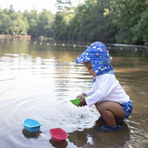 Encourages whole learning the healthy and natural way—Floating boats for babies and toddlers are made from plant-based materials for a natural choice to help stimula