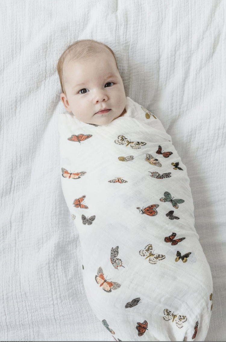 -47x47 inches
-Made of 100% cotton muslin, which only gets softer with time
-Lightweight and breathable
-Machine washable.