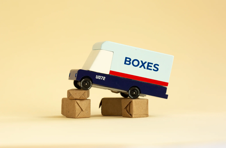 Mail's here! Where would we be without our post office workers! We couldn’t go any longer without creating an iconic Mail Van. Ready to pick up boxes and letters of 