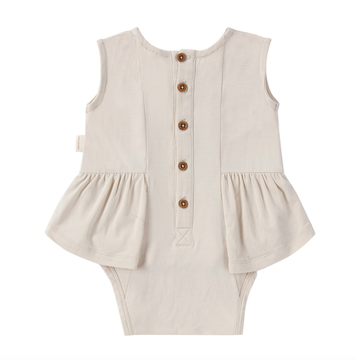 
Providing the softest touch test for baby's sensitive skin, this ultra stylish Spring/ Summer short Dress with Bloomer pants attached is made from a premium Bamboo.