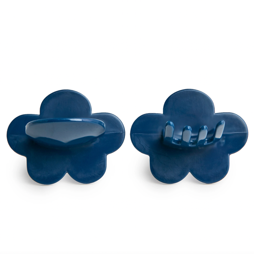 







Grabease utensils are one of the safest ways for babies to start self feeding. Our individual sets come with one pair of utensils. Comes with spoon and fork.