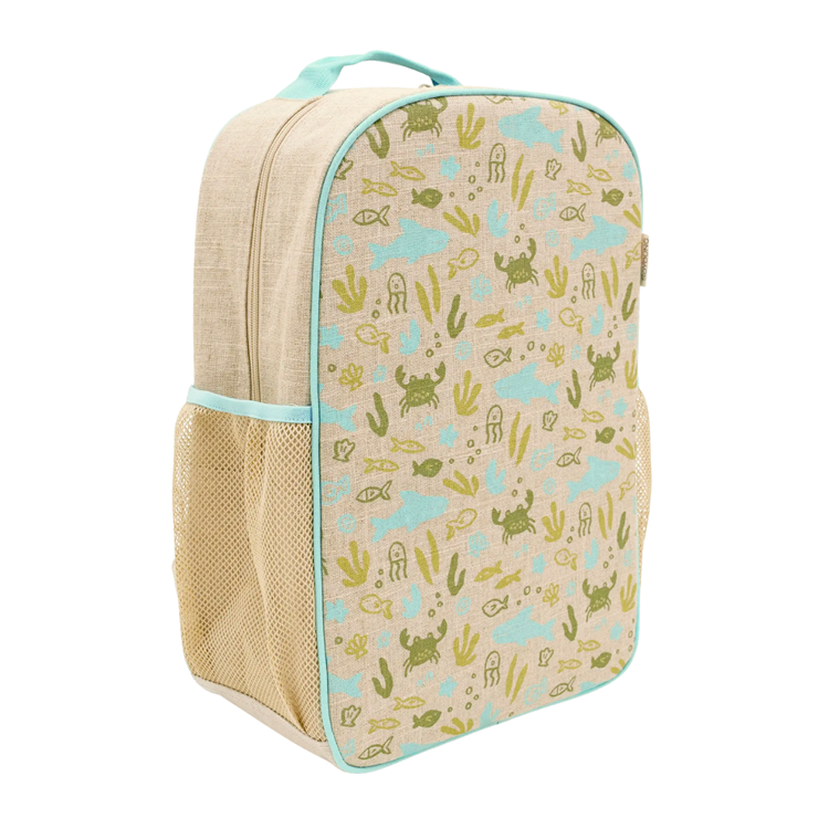 SPACIOUS, EASILY WASHED AND MADE-TO-LAST, OUR GRADE SCHOOL BACKPACK IS DESIGNED TO MAKE A STATEMENT!
From charming crustaceans to friendly fish, this band of underwa